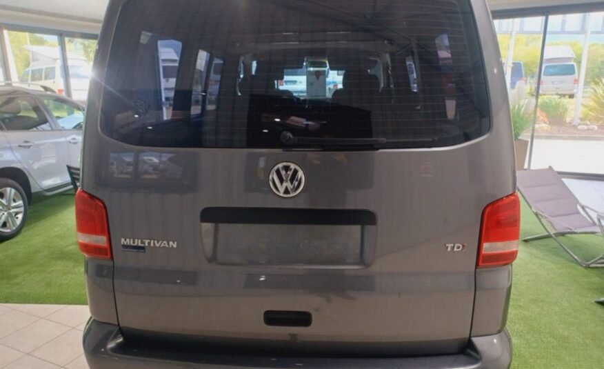 VOLKSWAGEN MULTIVAN T5 TDI DSG7 7 PLACES